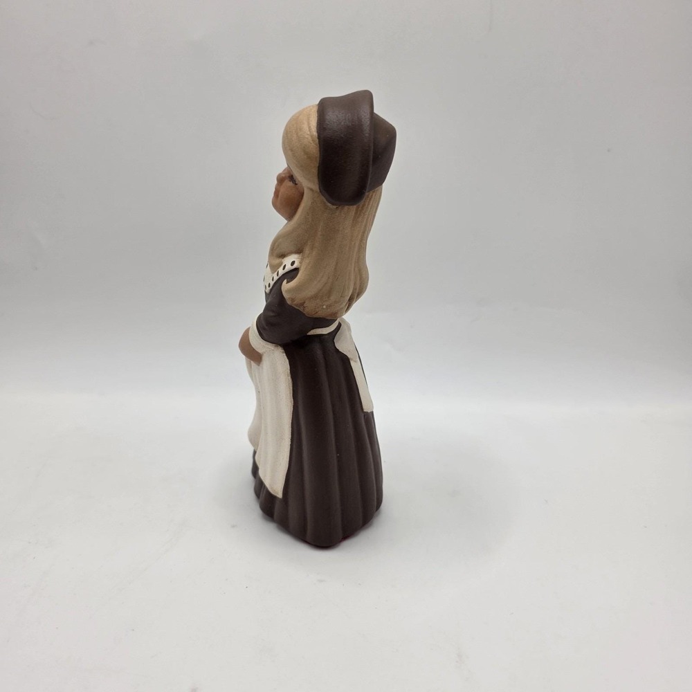 Vintage 1979 Hand‎ Painted Pilgrim Girl Figurine Brown & Cream Dress - Picture 3 of 9